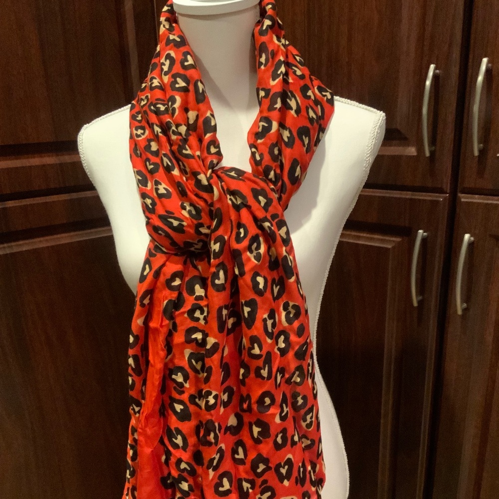 Stella & Dot Womens Red Heart Scarf 🧣